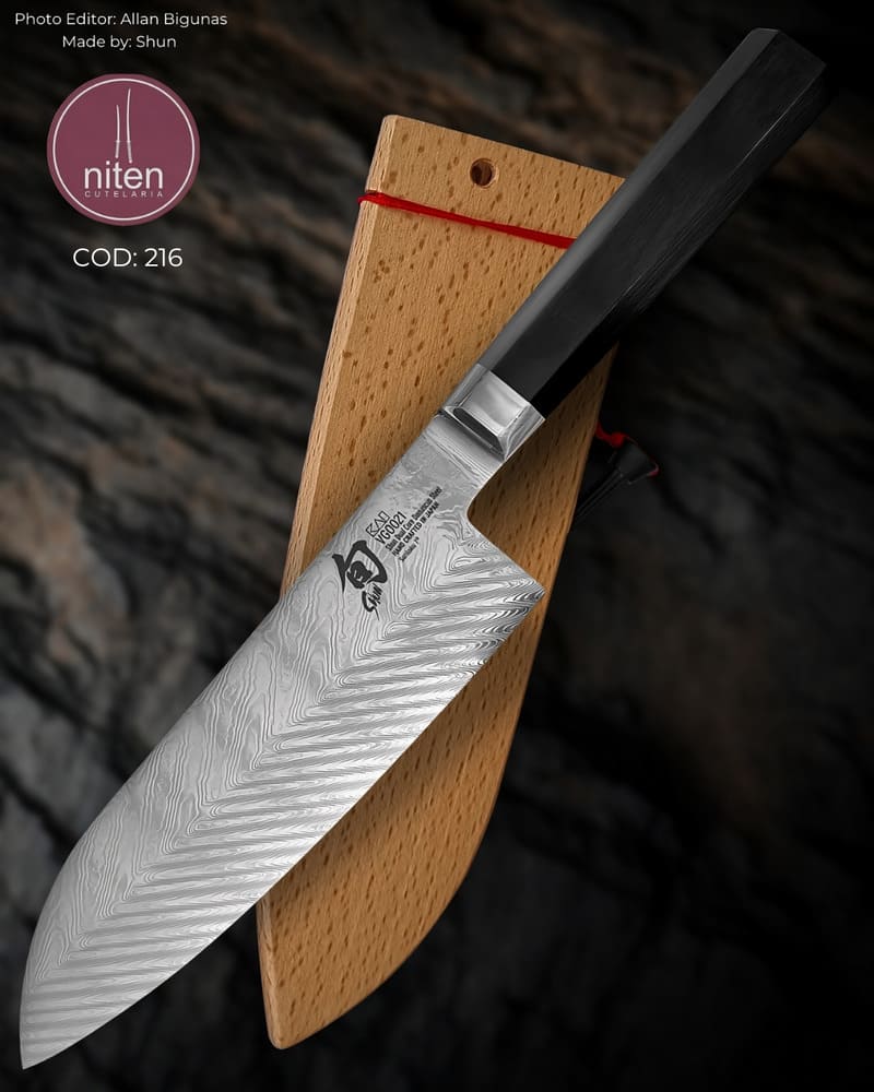 Faca de Cozinha Japonesa Santoku Aço Damasco 32 cm — Shun Cutlery