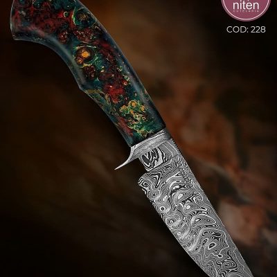 Faca Hunter Artesanal Aço Damasco Cabo Madeira Estabilizada 24 cm — Berardo