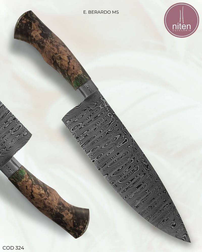 Faca Chef Artesanal Aço Damasco Cabo Madeira Estabilizada 34,5 cm — Berardo