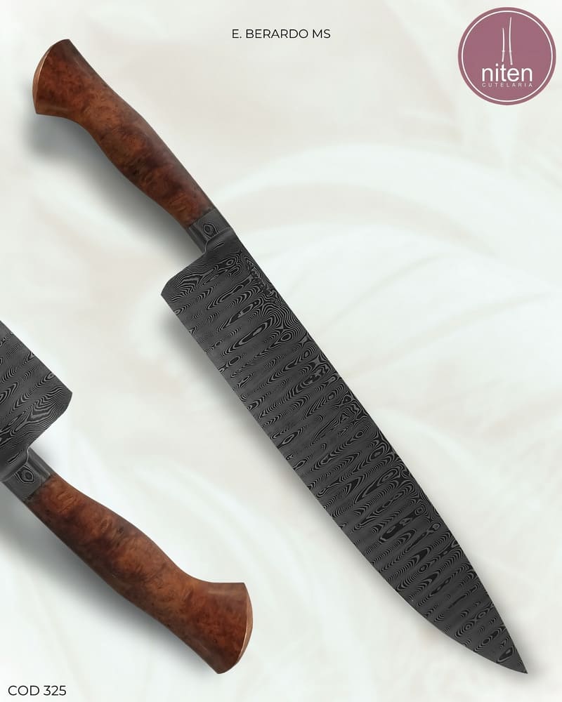 Faca Chef Artesanal Aço Damasco Cabo Madeira Estabilizada 37,5 cm — Berardo