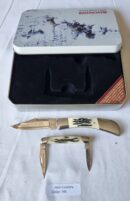 Kit Winchester 2 Canivetes Cabo Ersatz Stag com Lata — Edição Limitada 2008