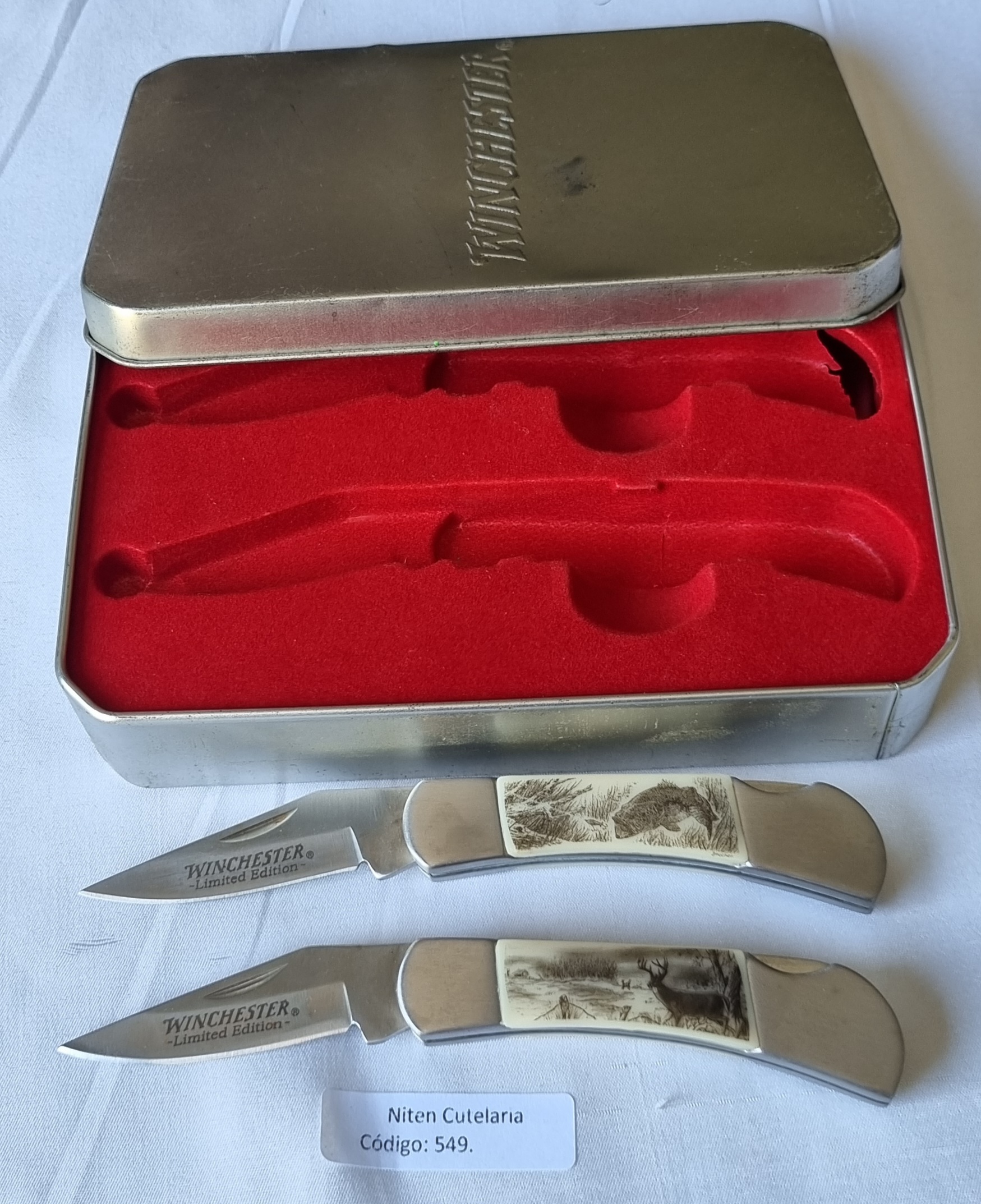 Kit Winchester 2 Canivetes Scrimshaw com Lata Metálica — Edição Limitada